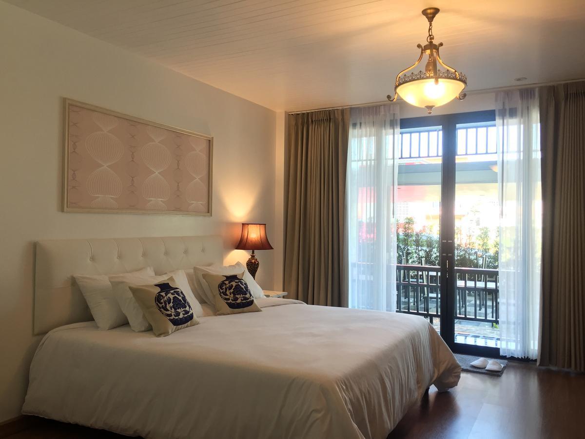 Phetcharat Grand Hotel Maesot Mae Sot Exterior photo